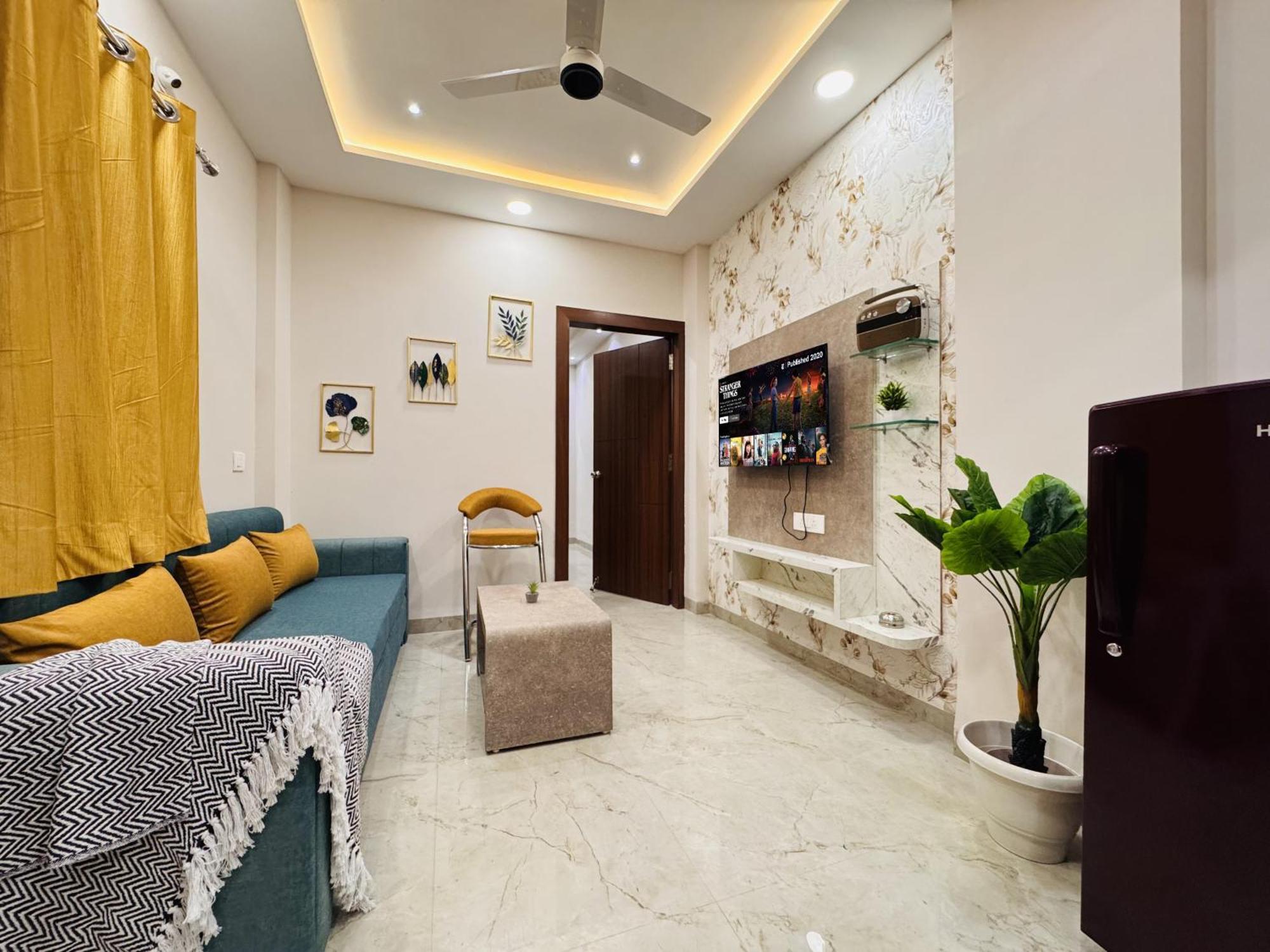 Escape Cozy 1bhk Mahalaxmi Nagar Indore