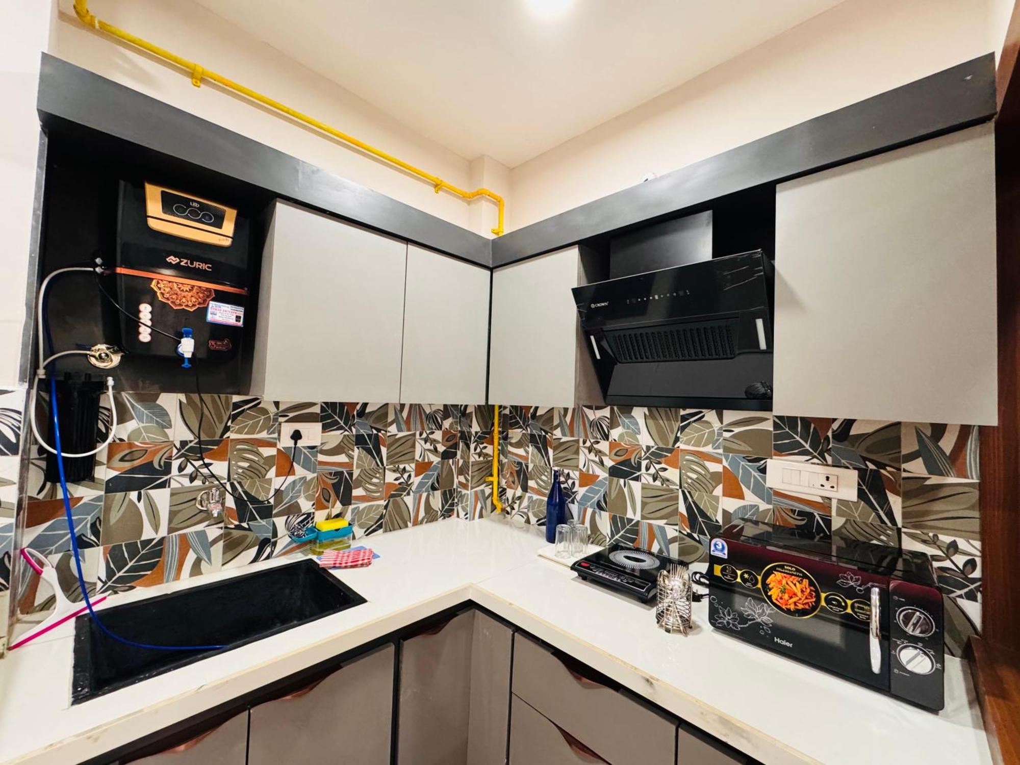 Escape Cozy 1bhk Mahalaxmi Nagar